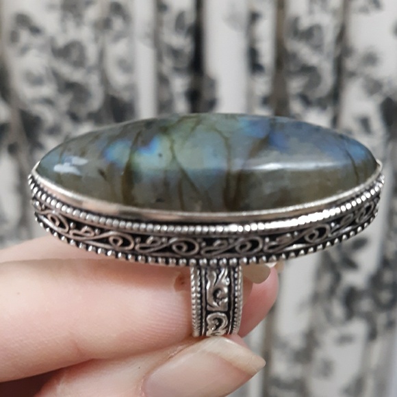 New Amazing Labradorite 925 Silver Statement Ring. - Picture 6 of 7